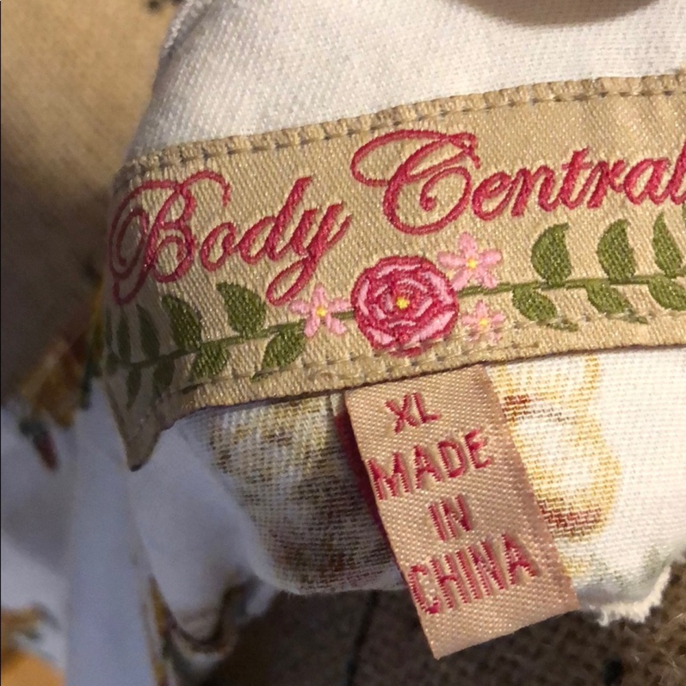 Body central - Picture 7 of 7